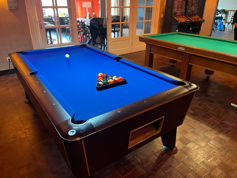 Pooltafel in exploitatie